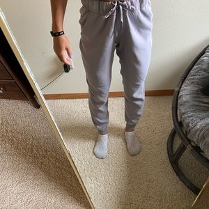 SOLD - Lululemon On The Fly Pants